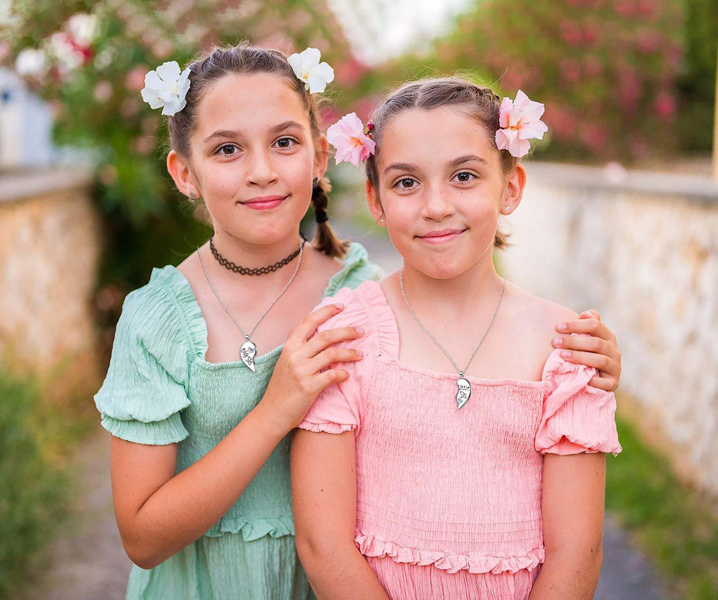 ADDWel Regalos únicos para hermanas de hermana, significativas rosas moradas preservadas y lindo oso de musgo con collares de latón chapado en oro blanco, regalo de cumpleaños para hermana mayor o pequeña 